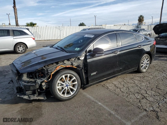 2018 Ford Fusion Energi Titanium with VIN 3FA6P0SU2JR110349, listed as a Copart auction lot 71508532 with 116,330 mi miles. Bid and sale history available at carsss.com. Image 1.