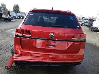 2023 Volkswagen Atlas SEL R-Line Black z VIN 1V2SR2CA4PC511555, wystawiony jako Copart lot #89160035 z przebiegiem Nie podano mil oraz Szkoda całkowita • Salvage title. Historia ofert i sprzedaży dostępna na DreamBid. Obrazek 6.