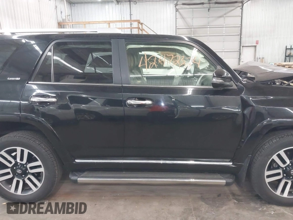 2016 Toyota 4Runner Limited z VIN JTEBU5JR4G5384199, wystawiony jako IAAI lot #42472324 z przebiegiem 118 922 mil mil oraz . Historia ofert i sprzedaży dostępna na DreamBid. Obrazek 13.