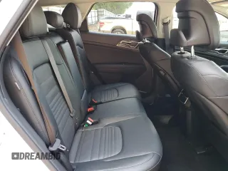 2025 Kia Sportage SX-Prestige с VIN 5XYK53DF7SG292284, выставлен на аукционе Copart как лот 64005715 с пробегом 5 846 миль миль и Списание • Salvage title. История ставок и продаж доступна на DreamBid. Изображение 11.