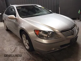 2007 Acura RL Technology with VIN JH4KB16657C004153, listed as a IAAI auction lot 42206466 with 333,860 mi miles and . Bid and sale history available at DreamBid. Image 1.