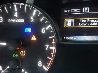 2019 Nissan Pathfinder SV with VIN 5N1DR2MM0KC623731, listed as a IAAI auction lot 40890326 with 110,608 mi miles. Bid and sale history available at carsss.com. Image 7.