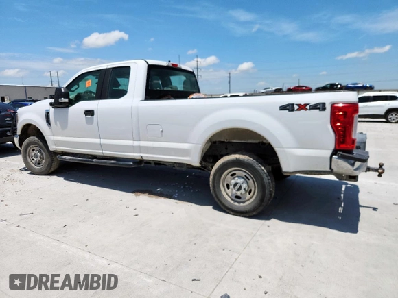 2019 Ford F-250 XL with VIN 1FT7X2B60KEF03136, listed as a Copart auction lot 64179955 with Not provided miles and Salvage title. Bid and sale history available at DreamBid. Image 2.
