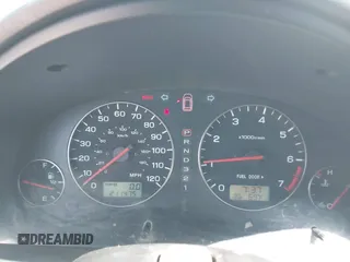 2004 Subaru Legacy Outback z VIN 4S3BH675147643413, wystawiony jako IAAI lot #42355785 z przebiegiem 211 475 mil mil oraz . Historia ofert i sprzedaży dostępna na DreamBid. Obrazek 7.