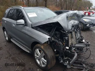 2013 Mercedes-Benz M ML 350 with VIN 4JGDA5HB9DA244565, listed as a IAAI auction lot 41935797 with 152,495 mi miles. Bid and sale history available at carsss.com. Image 1.