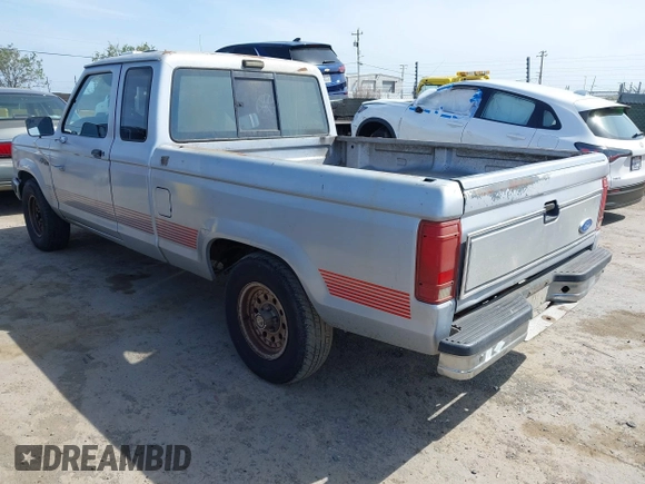 1991 Ford Ranger Splash z VIN 1FTCR14UXMPA11218, wystawiony jako IAAI lot #42055093 z przebiegiem 277 374 mil mil oraz . Historia ofert i sprzedaży dostępna na DreamBid. Obrazek 3.
