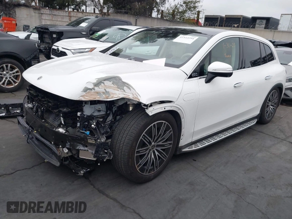 2023 Mercedes-Benz EQS 450+ z VIN 4JGDM2DB2PA024555, wystawiony jako IAAI lot #41522294 z przebiegiem 11 093 mil mil oraz . Historia ofert i sprzedaży dostępna na DreamBid. Obrazek 20.