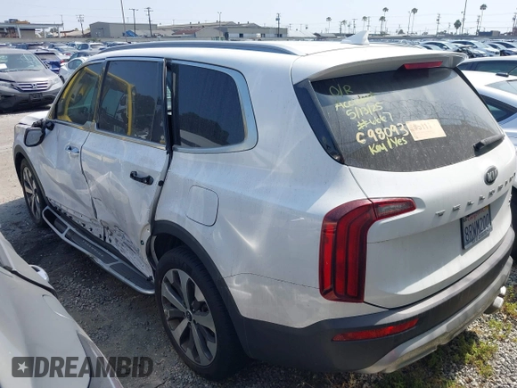 2020 Kia Telluride S z VIN 5XYP64HC4LG096667, wystawiony jako IAAI lot #42290483 z przebiegiem 58 320 mil mil oraz . Historia ofert i sprzedaży dostępna na DreamBid. Obrazek 3.