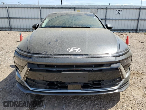 2024 Hyundai Sonata SEL z VIN KMHL14JA4RA409095, wystawiony jako Copart lot #53632675 z przebiegiem 11 619 mil mil oraz Szkoda całkowita • Salvage title. Historia ofert i sprzedaży dostępna na DreamBid. Obrazek 5.