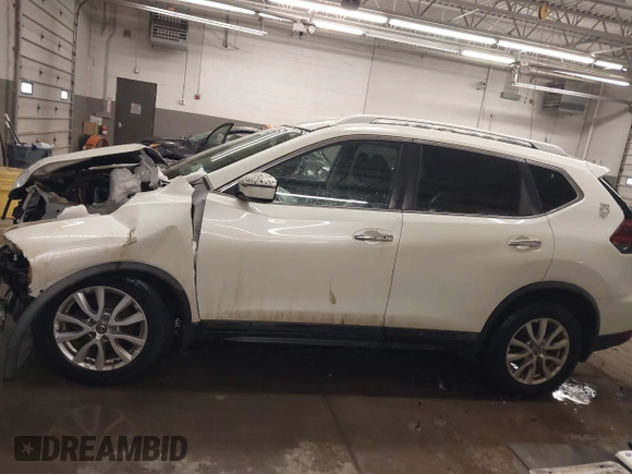 2018 Nissan Rogue SV with VIN KNMAT2MV3JP502166, listed as a IAAI auction lot 41555102 with 77,587 mi miles and . Bid and sale history available at DreamBid. Image 14.