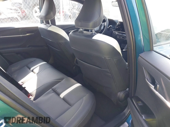 2025 Toyota Camry LE z VIN 4T1DBADK3SU512081, wystawiony jako IAAI lot #41762607 z przebiegiem 6 112 mil mil oraz . Historia ofert i sprzedaży dostępna na DreamBid. Obrazek 8.