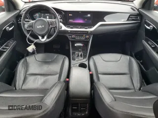 2022 Kia Niro Touring SE with VIN KNDCC3LC3N5532610, listed as a Copart auction lot 43786605 with 179,603 mi miles and Salvage Title. Bid and sale history available at carsss.com. Image 8.