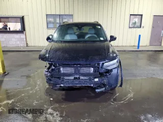 2022 Volkswagen Tiguan SE R-Line Black with VIN 3VV8B7AX1NM155177, listed as a Copart auction lot 83462284 with 9,905 mi miles and Salvage Title. Bid and sale history available at DreamBid. Image 5.
