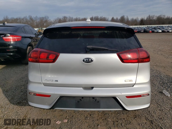 2017 Kia Niro LX with VIN KNDCB3LC4H5036707, listed as a Copart auction lot 46685365 with 181,607 mi miles and Clean Title. Bid and sale history available at carsss.com. Image 6.