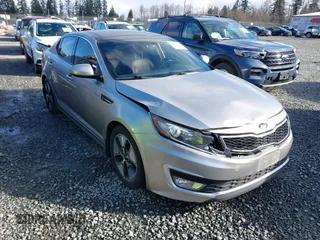2013 Kia Optima Hybrid EX with VIN KNAGM4AD4D5042639, listed as a IAAI auction lot 41808282 with 107,763 mi miles. Bid and sale history available at carsss.com. Image 1.