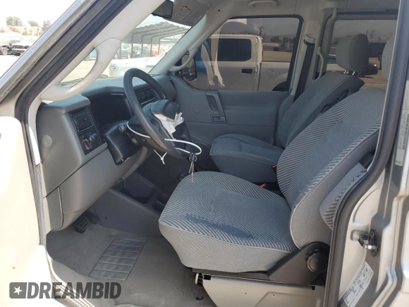 1999 Volkswagen EuroVan GLS с VIN WV2KH2705XH017697, выставлен на аукционе Copart как лот 69303664 с пробегом 156 811 миль миль и Списание • Salvage title. История ставок и продаж доступна на DreamBid. Изображение 7.