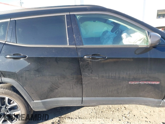 2020 Jeep Compass Trailhawk with VIN 3C4NJDDB4LT220965, listed as a IAAI auction lot 41742194 with 121,704 mi miles and . Bid and sale history available at carsss.com. Image 13.