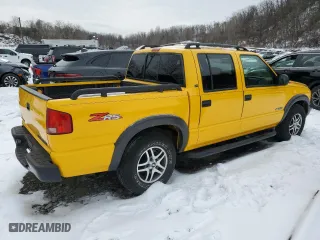 2002 Chevrolet S-10 LS with VIN 1GCDT13W32K235529, listed as a Copart auction lot 51673515 with NaN miles and Salvage Title. Bid and sale history available at carsss.com. Image 3.