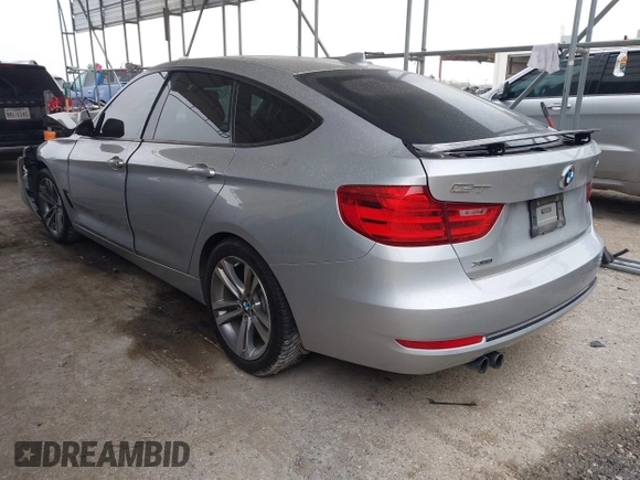 2016 BMW 3 Series 328i Gran Turismo xDrive z VIN WBA8Z5C59GG501996, wystawiony jako IAAI lot #41238964 z przebiegiem 71 542 mil mil oraz . Historia ofert i sprzedaży dostępna na DreamBid. Obrazek 3.