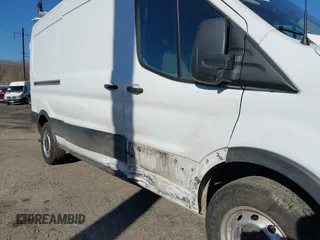 2021 Ford Transit Cargo with VIN 1FTBR1C80MKA48548, listed as a IAAI auction lot 41509103 with 87,523 mi miles and . Bid and sale history available at DreamBid. Image 6.