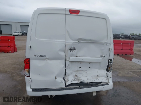 2018 Nissan NV200 S with VIN 3N6CM0KN4JK691809, listed as a IAAI auction lot 41945698 with 186,182 mi miles and . Bid and sale history available at DreamBid. Image 16.