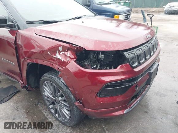 2022 Jeep Compass High Altitude with VIN 3C4NJDCB8NT157535, listed as a IAAI auction lot 41752395 with 30,464 mi miles and . Bid and sale history available at DreamBid. Image 6.