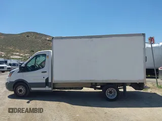 2018 Ford Transit с VIN 1FDBF8ZM3JKA71142, выставлен на аукционе IAAI как лот 42197360 с пробегом 90 124 миль миль и . История ставок и продаж доступна на DreamBid. Изображение 14.