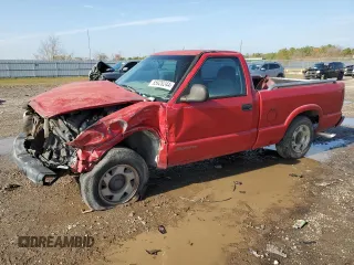 1998 GMC Sonoma with VIN 1GTCS144XWK512047, listed as a Copart auction lot 85928244 with 259,749 mi miles and Salvage Title. Bid and sale history available at carsss.com. Image 1.