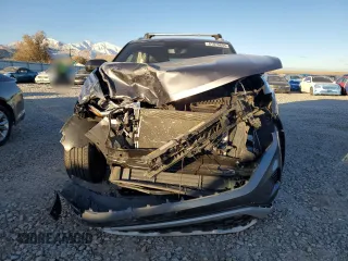 2022 Volkswagen Atlas SE with VIN 1V2KC2CA4NC228197, listed as a Copart auction lot 81079604 with 18,780 mi miles and Salvage title. Bid and sale history available at DreamBid. Image 5.