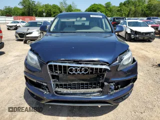 2014 Audi Q7 3.0T S line Prestige with VIN WA1DGAFE7ED001727, listed as a Copart auction lot 52205025 with 82,336 mi miles and Salvage Title. Bid and sale history available at carsss.com. Image 5.