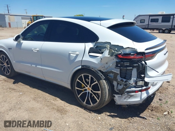 2020 Porsche Cayenne z VIN WP1BH2AY9LDA68083, wystawiony jako IAAI lot #42114933 z przebiegiem 16 850 mil mil oraz . Historia ofert i sprzedaży dostępna na DreamBid. Obrazek 6.