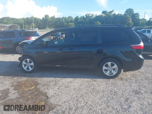 2017 Toyota Sienna LE Auto Access Seat with VIN 5TDKZ3DC5HS811239, listed as a IAAI auction lot 42723268 with 170,309 mi miles and . Bid and sale history available at DreamBid. Image 14.