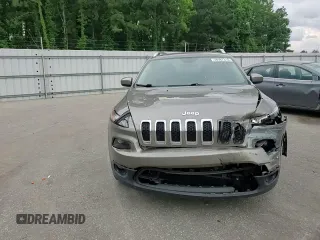 2018 Jeep Cherokee Latitude with VIN 1C4PJMCX9JD570763, listed as a Copart auction lot 58987315 with 131,990 mi miles and Salvage title. Bid and sale history available at DreamBid. Image 14.