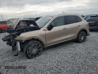 2017 Porsche Cayenne S z VIN WP1AB2A28HLA53130, wystawiony jako Copart lot #88873015 z przebiegiem 44 870 mil mil oraz Szkody całkowita. Historia ofert i sprzedaży dostępna na DreamBid. Obrazek 1.