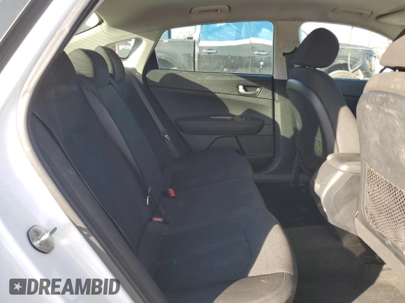 2019 Kia Optima LX with VIN 5XXGT4L33KG278685, listed as a Copart auction lot 83573264 with 106,691 mi miles and Salvage Title. Bid and sale history available at carsss.com. Image 10.