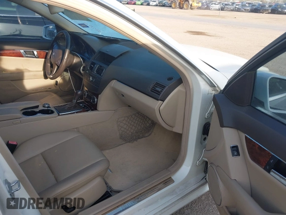 2011 Mercedes-Benz C with VIN WDDGF5EB2BA462275, listed as a IAAI auction lot 41888905 with 173,778 mi miles. Bid and sale history available at carsss.com. Image 5.