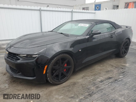 2020 Chevrolet Camaro 1LT with VIN 1G1FB3DS4L0111343, listed as a Copart auction lot 45218405 with 116,556 mi miles and Clean Title. Bid and sale history available at carsss.com. Image 1.
