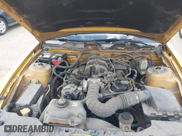 2010 Ford Mustang V6 с VIN 1ZVBP8AN1A5153856, выставлен на аукционе IAAI как лот 42461635 с пробегом 158 071 миль миль и . История ставок и продаж доступна на DreamBid. Изображение 10.