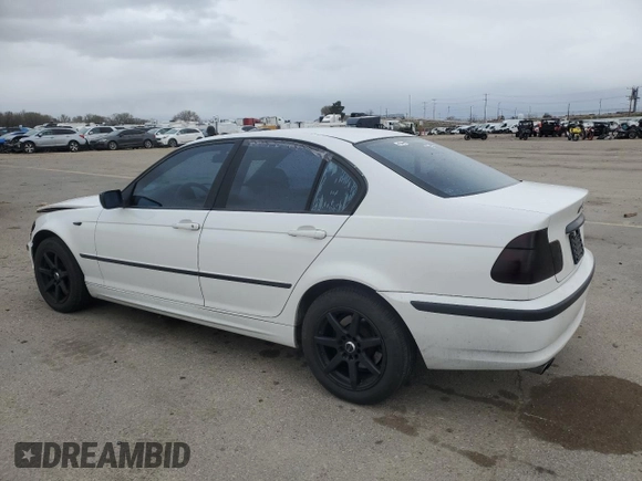 2003 BMW 3 Series 325xi with VIN WBAEU33413PM53580, listed as a Copart auction lot 51225355 with 193,302 mi miles and Salvage Title. Bid and sale history available at carsss.com. Image 2.