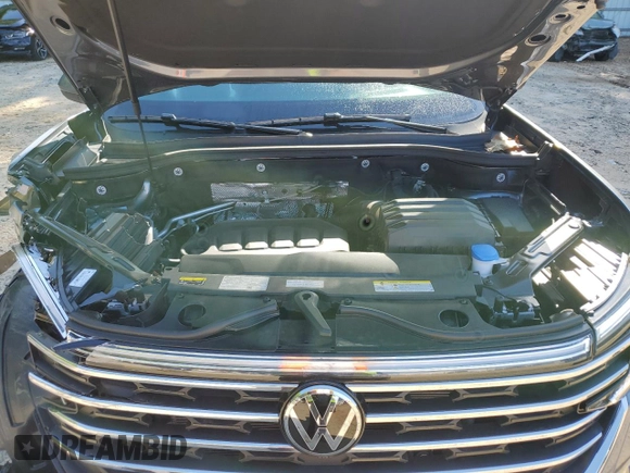 2024 Volkswagen Atlas SE with VIN 1V2JR2CA1RC598507, listed as a Copart auction lot 52904865 with 9,075 mi miles and Salvage title. Bid and sale history available at DreamBid. Image 13.