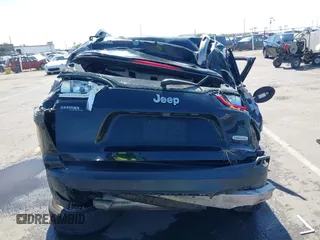2019 Jeep Cherokee Latitude Plus with VIN 1C4PJLLB6KD154914, listed as a IAAI auction lot 42312708 with Not provided miles and . Bid and sale history available at DreamBid. Image 16.