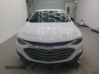 2023 Chevrolet Malibu LS with VIN 1G1ZB5STXPF183543, listed as a Copart auction lot 49882285 with 41,947 mi miles and Clean Title. Bid and sale history available at DreamBid. Image 5.