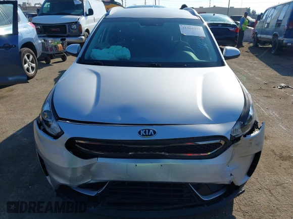 2019 Kia Niro LX with VIN KNDCB3LC3K5351134, listed as a IAAI auction lot 41364375 with 113,883 mi miles. Bid and sale history available at carsss.com. Image 12.