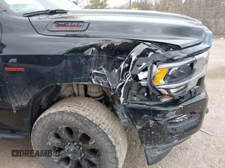 2022 Ram 2500 Big Horn with VIN 3C6UR5DL1NG166403, listed as a IAAI auction lot 41936951 with 76,537 mi miles and . Bid and sale history available at DreamBid. Image 18.