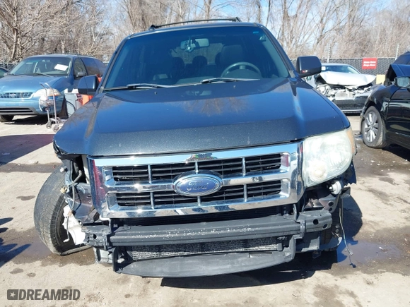 2008 Ford Escape Limited with VIN 1FMCU04188KB04056, listed as a IAAI auction lot 41679571 with 240,625 mi miles. Bid and sale history available at carsss.com. Image 18.