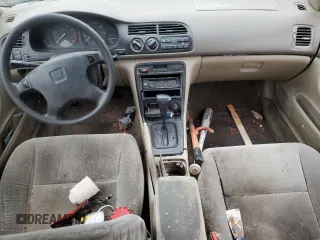 1996 Honda Accord EX with VIN 1HGCD565XTA276994, listed as a Copart auction lot 44344115 with 221,926 mi miles and Salvage Title. Bid and sale history available at DreamBid. Image 8.