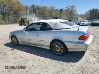 2003 Mercedes-Benz CLK 320 with VIN WDBLK65G23T135725, listed as a Copart auction lot 54460475 with 188,136 mi miles and Clean Title. Bid and sale history available at carsss.com. Image 2.