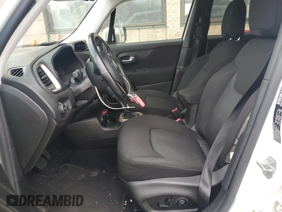2017 Jeep Renegade Latitude z VIN ZACCJBBB7HPE44129, wystawiony jako Copart lot #87890925 z przebiegiem 73 674 mil mil oraz Szkoda całkowita • Salvage title. Historia ofert i sprzedaży dostępna na DreamBid. Obrazek 7.