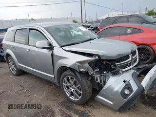 2019 Dodge Journey GT z VIN 3C4PDDEGXKT785178, wystawiony jako IAAI lot #42604078 z przebiegiem 112 889 mil mil oraz . Historia ofert i sprzedaży dostępna na DreamBid. Obrazek 1.