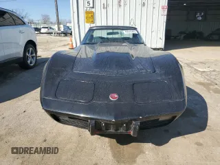 1976 Chevrolet Corvette with VIN 1Z37L6S431663, listed as a Copart auction lot 49045205 with 12,830 mi miles and Clean title. Bid and sale history available at DreamBid. Image 5.